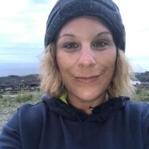 Meet your Posher, Marie-claude